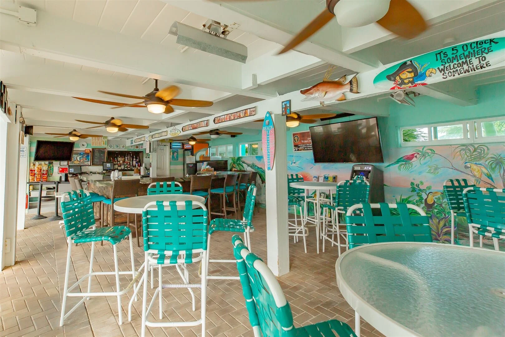 Key Colony Beach Cabana Club pool and beach
